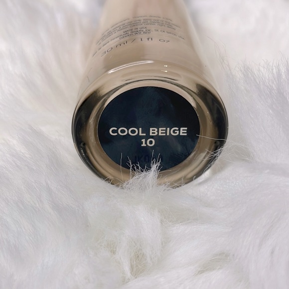 ❤️NEW❤️ BARE MINERALS BarePro 24H Liquid Full Coverage Foundation in cool beige - Picture 2 of 3